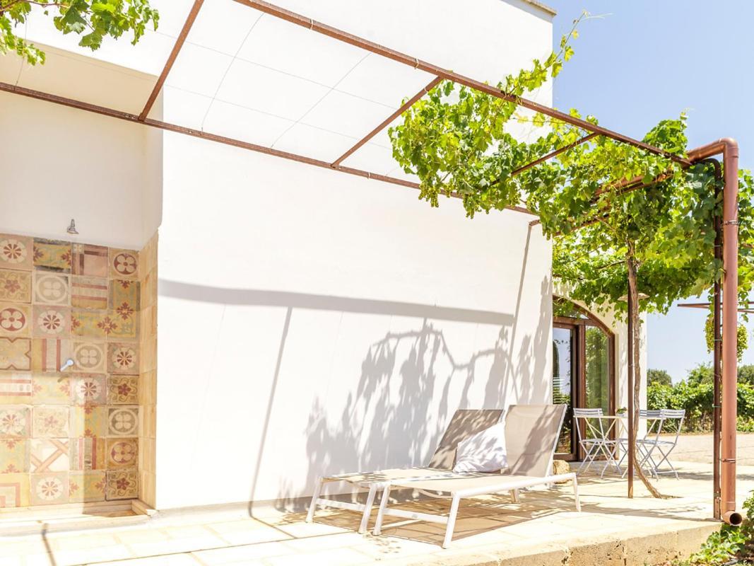 Tenutayala - Residenza Agrituristica Parabita Exteriér fotografie