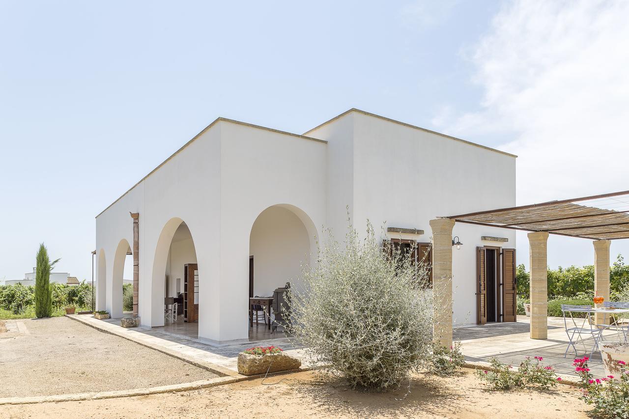 Tenutayala - Residenza Agrituristica Parabita Exteriér fotografie