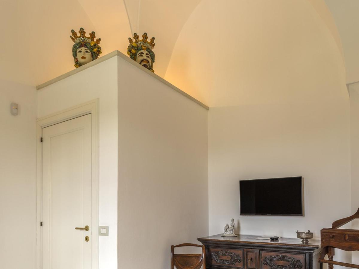 Tenutayala - Residenza Agrituristica Parabita Exteriér fotografie
